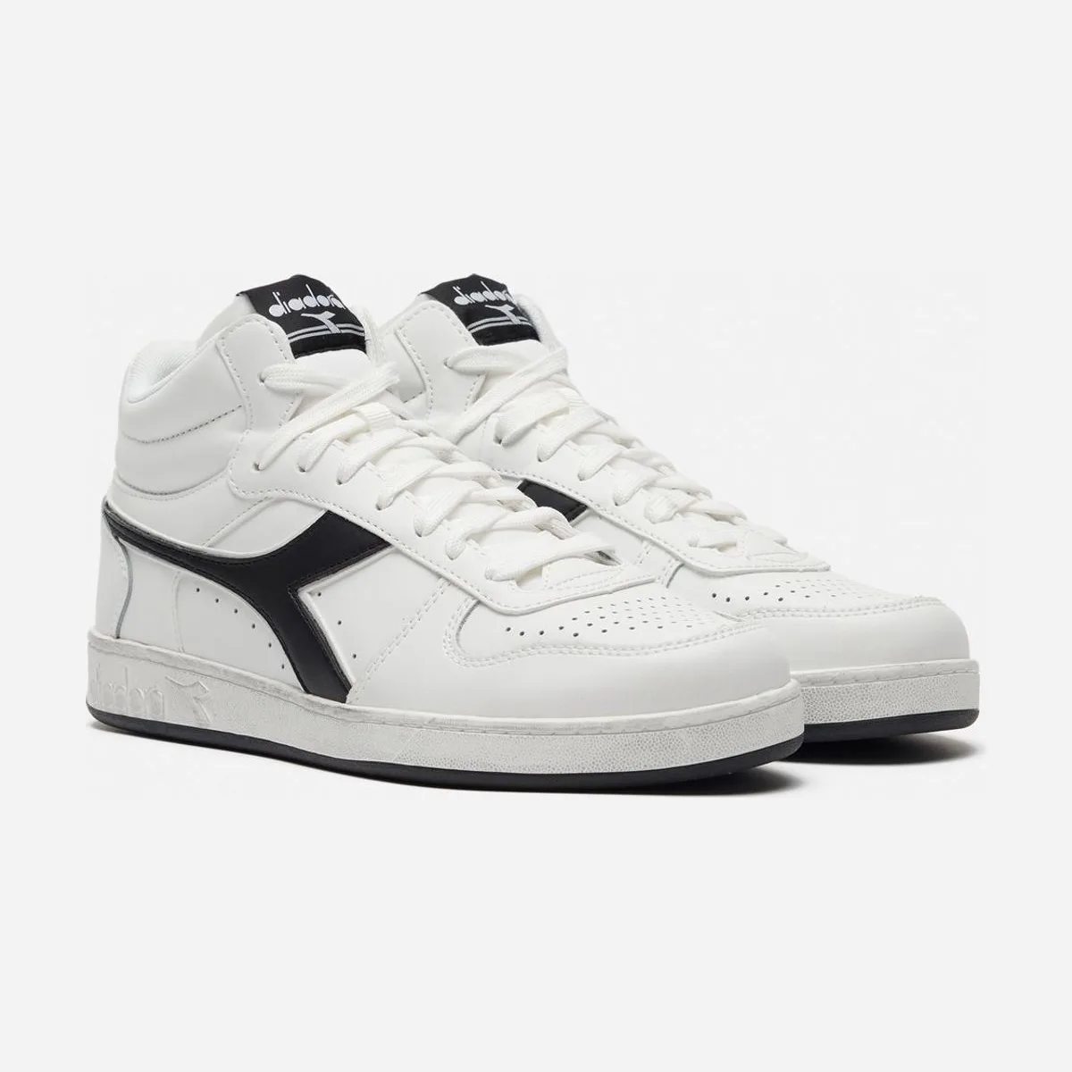 Кроссовки Diadora Magic Basket Demi Icona