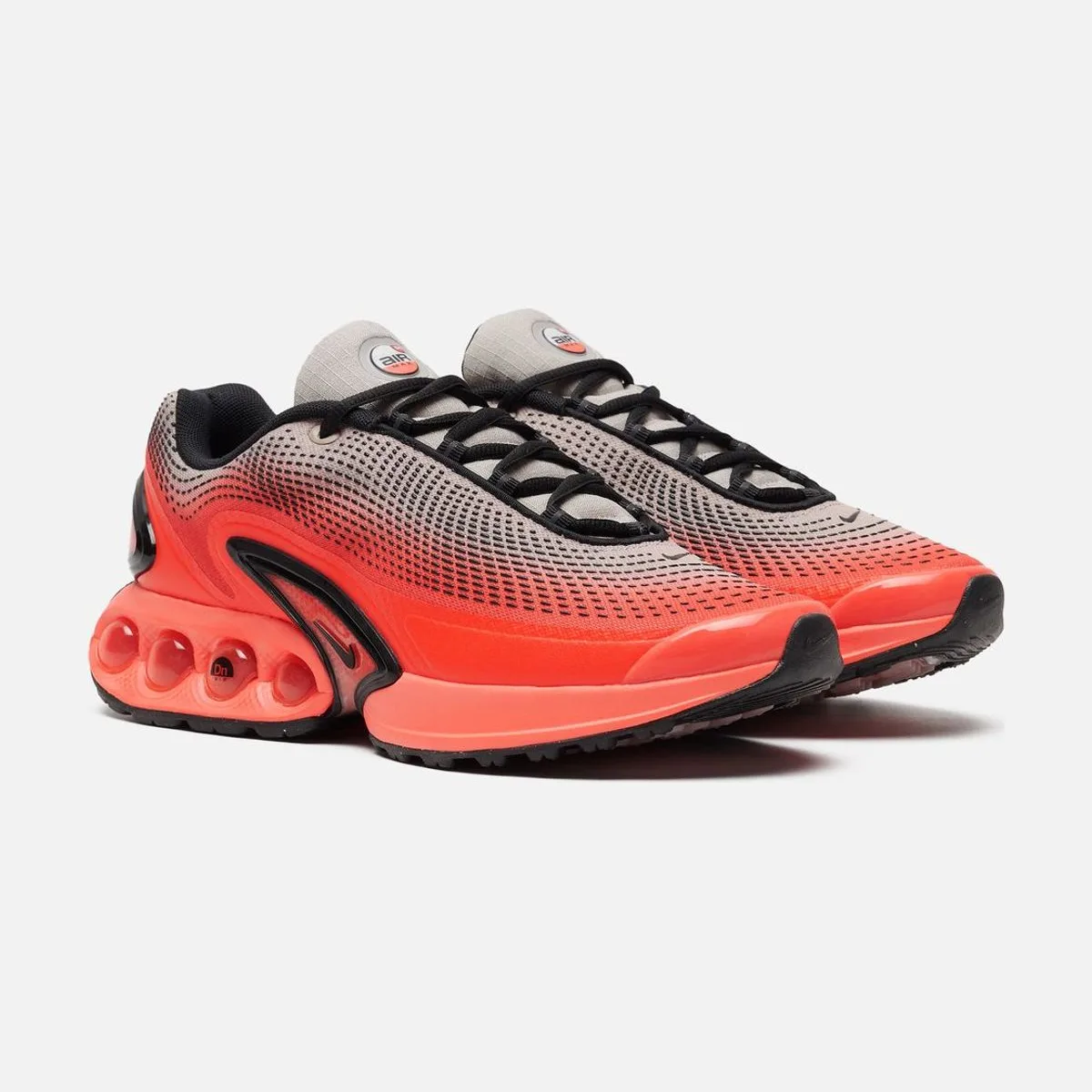 Кроссовки Nike Air Max DN SE