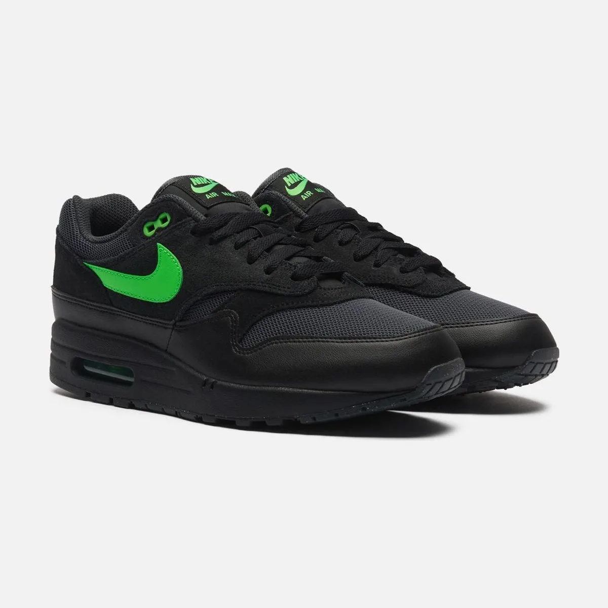 Кроссовки Nike Air Max 1 Essential