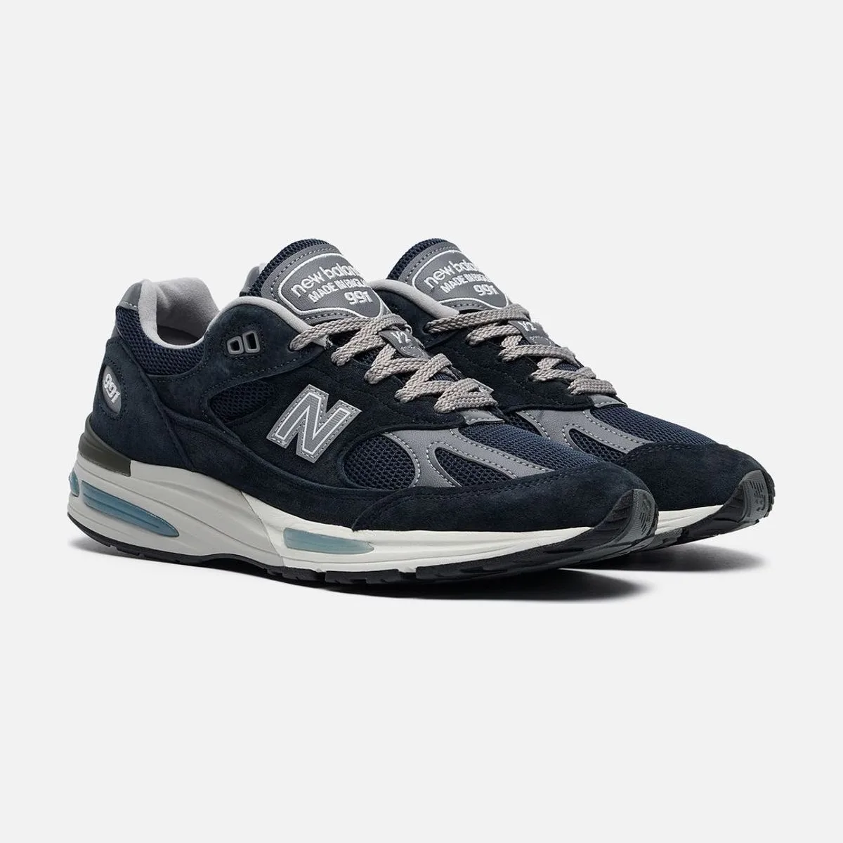 Мужские кроссовки New Balance U991NV2