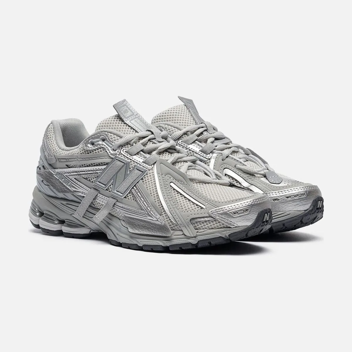 Мужские кроссовки New Balance M1906AG
