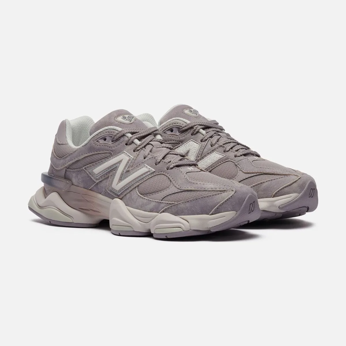 Мужские кроссовки New Balance U906087O