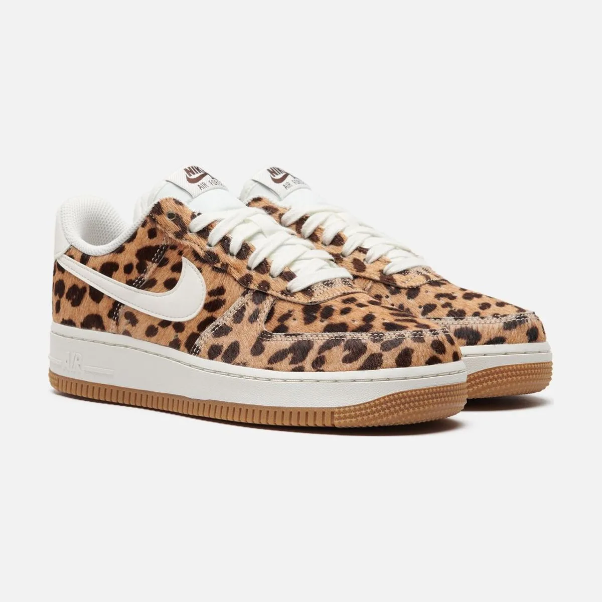 Женские кроссовки Nike Wmns Air Force 1 '07