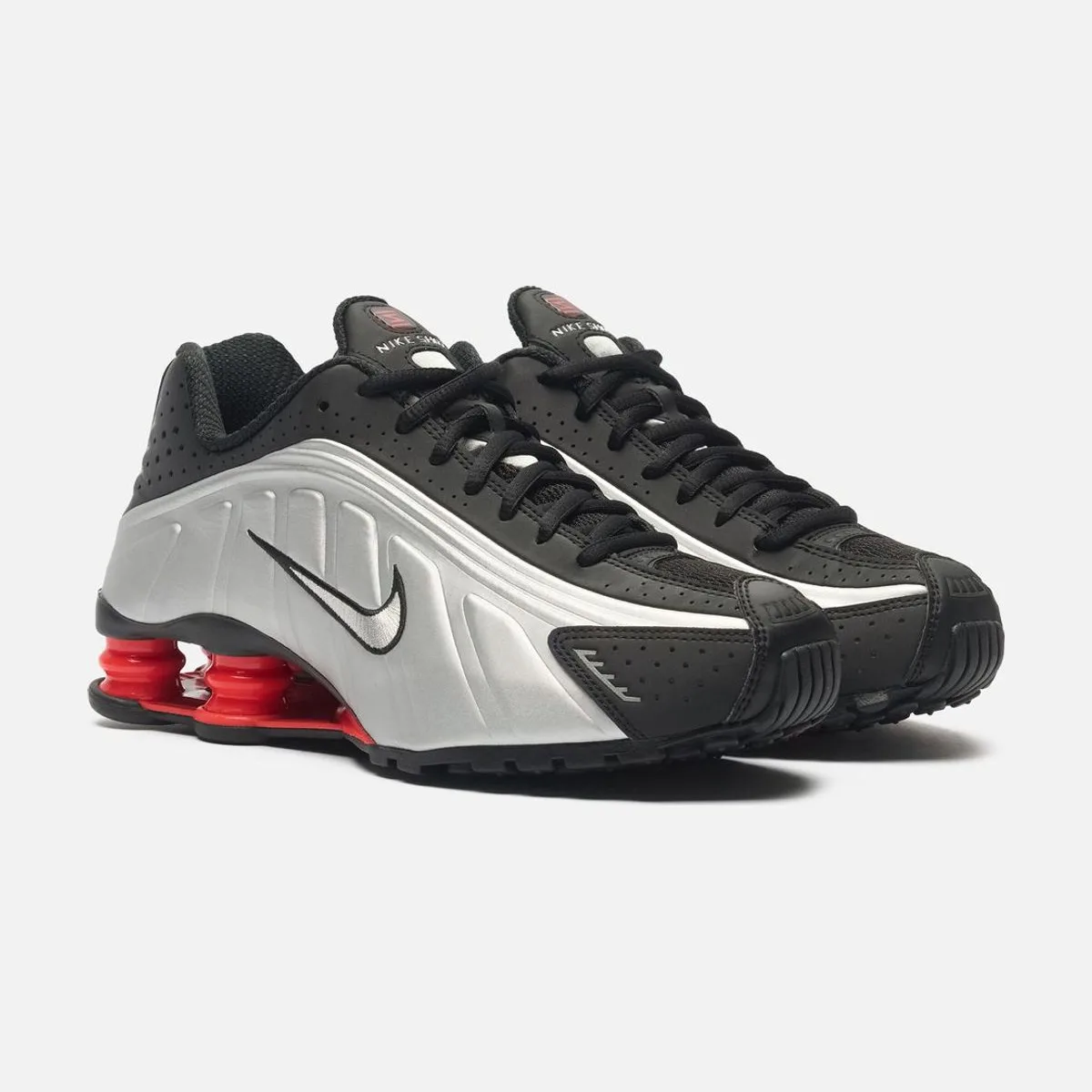 Женские кроссовки Nike Wmns Shox R4