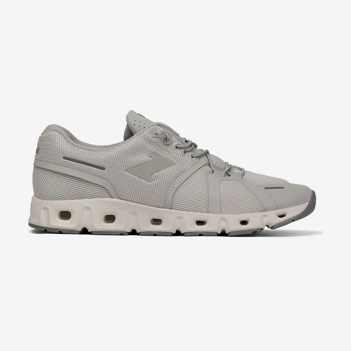Кроссовки женские Etonic Poppy