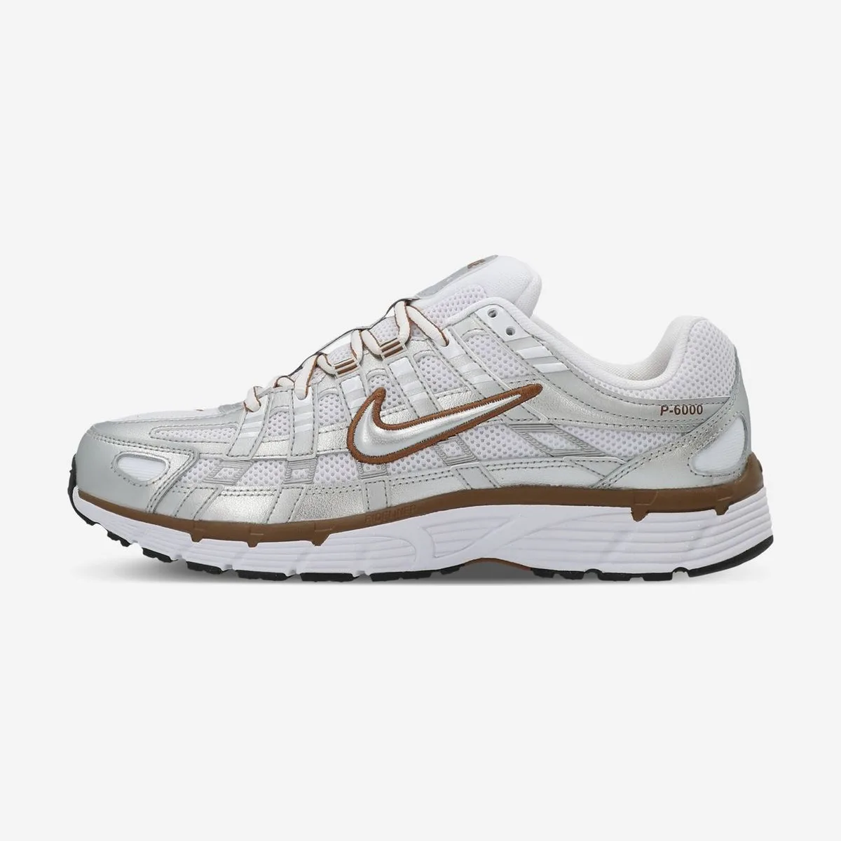 Кроссовки женские Nike P-6000