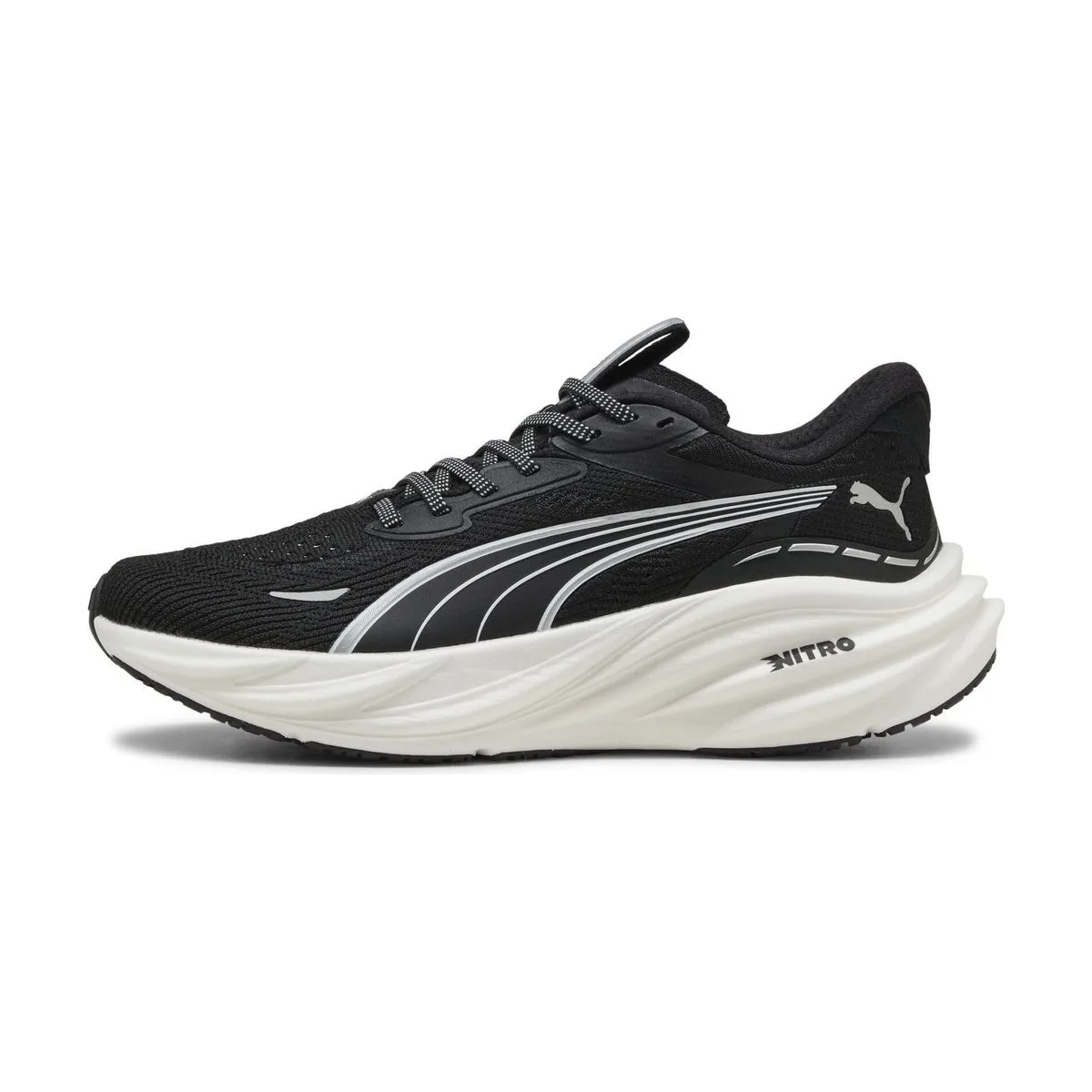 Женские кроссовки PUMA Magnify NITRO 3