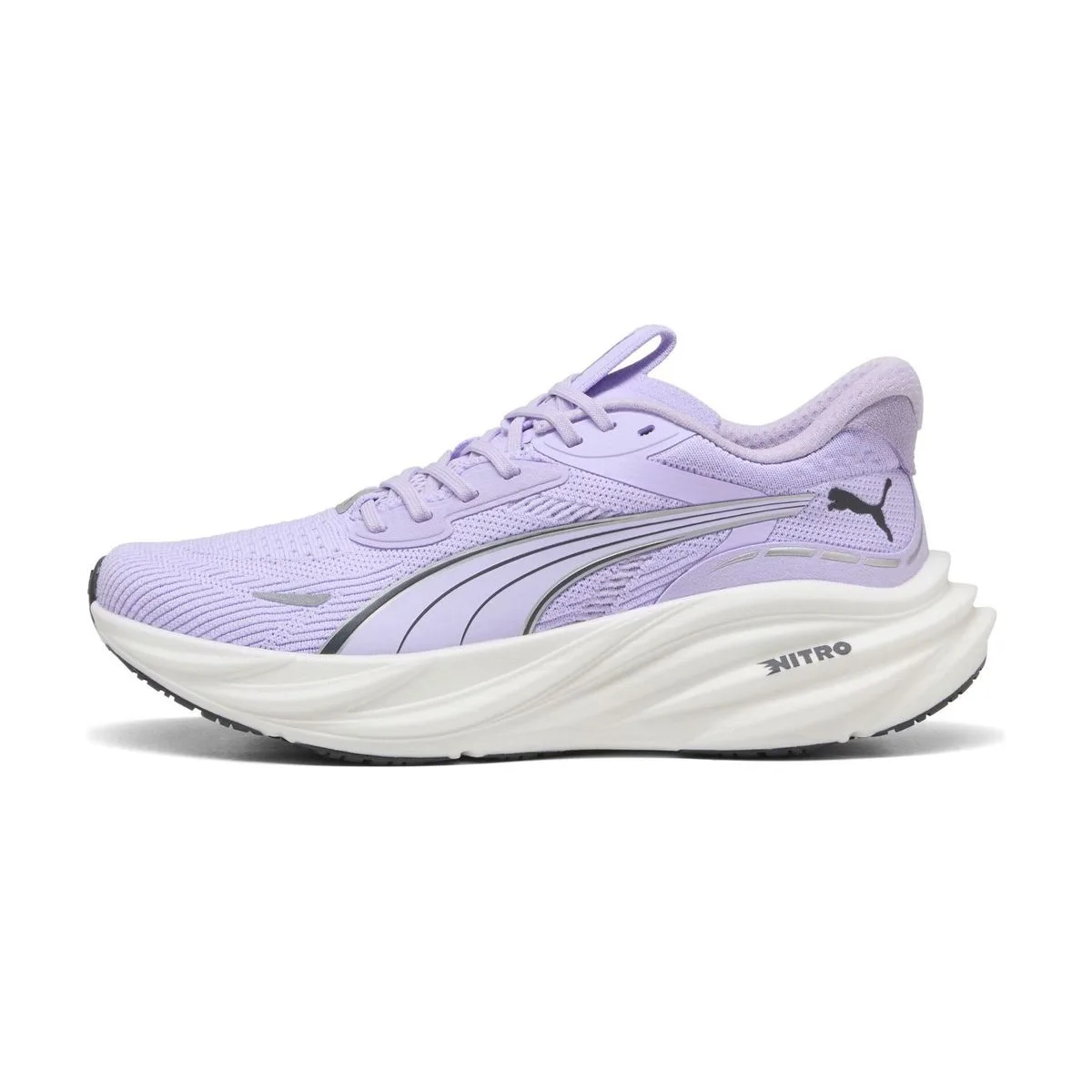 Женские кроссовки PUMA Magnify NITRO 3