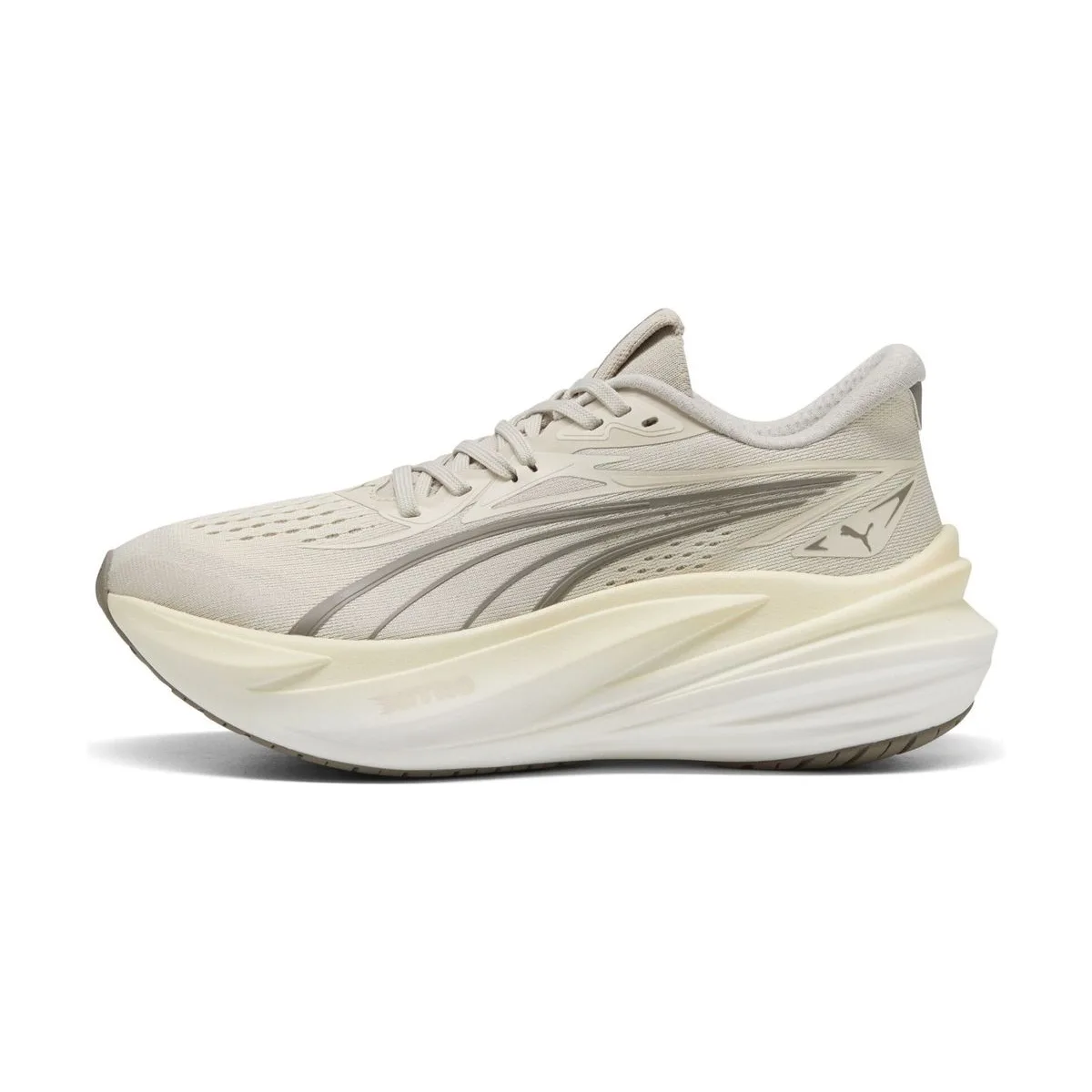 Женские кроссовки PUMA MagMax Nitro 2