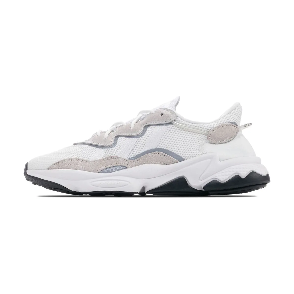 Кроссовки adidas OZWEEGO