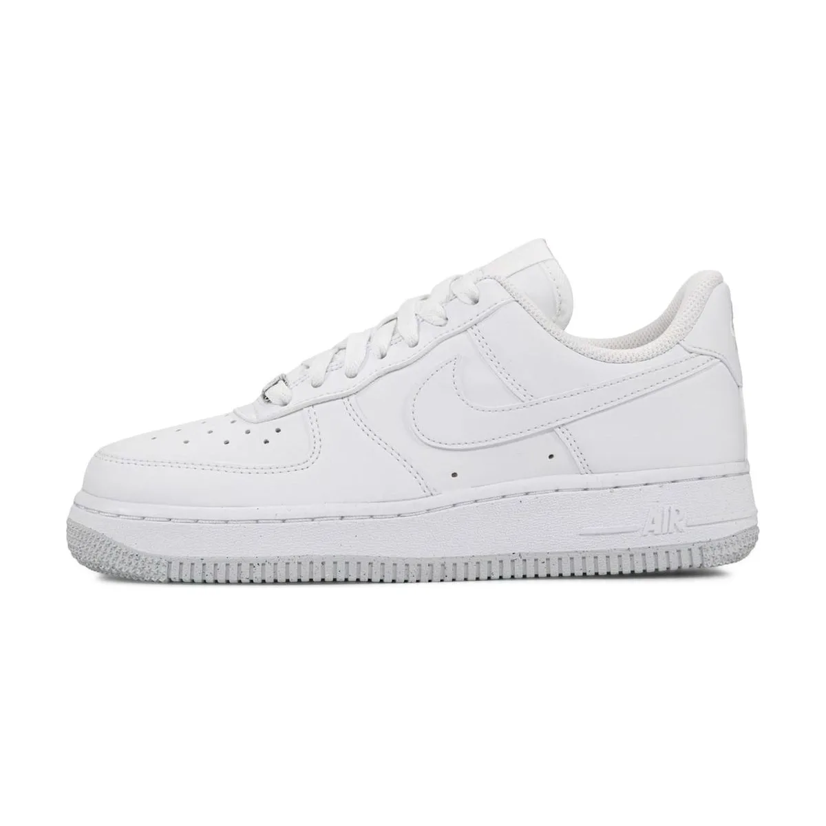 Женские кроссовки Nike Air Force 1 '07