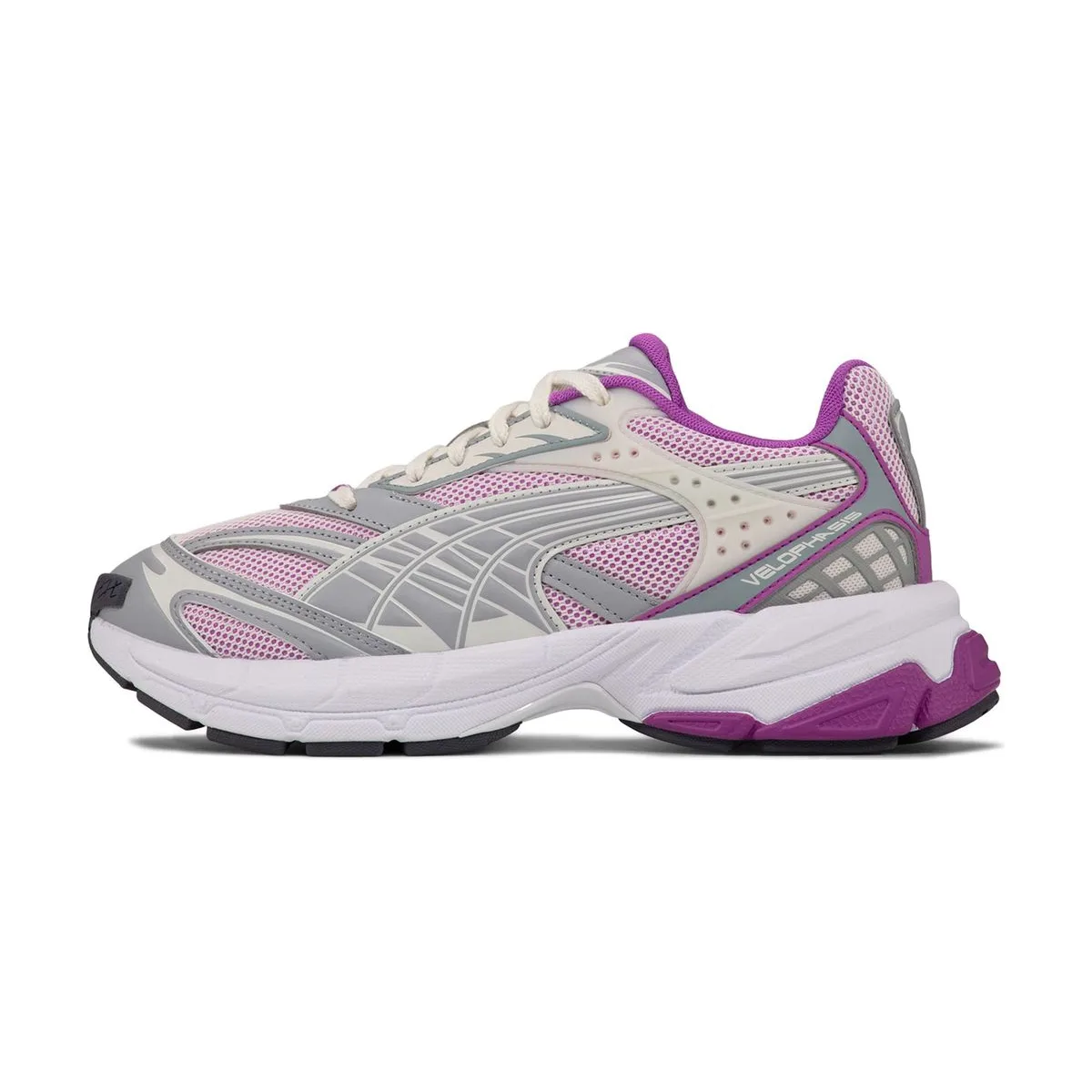 Женские кроссовки PUMA Velophasis