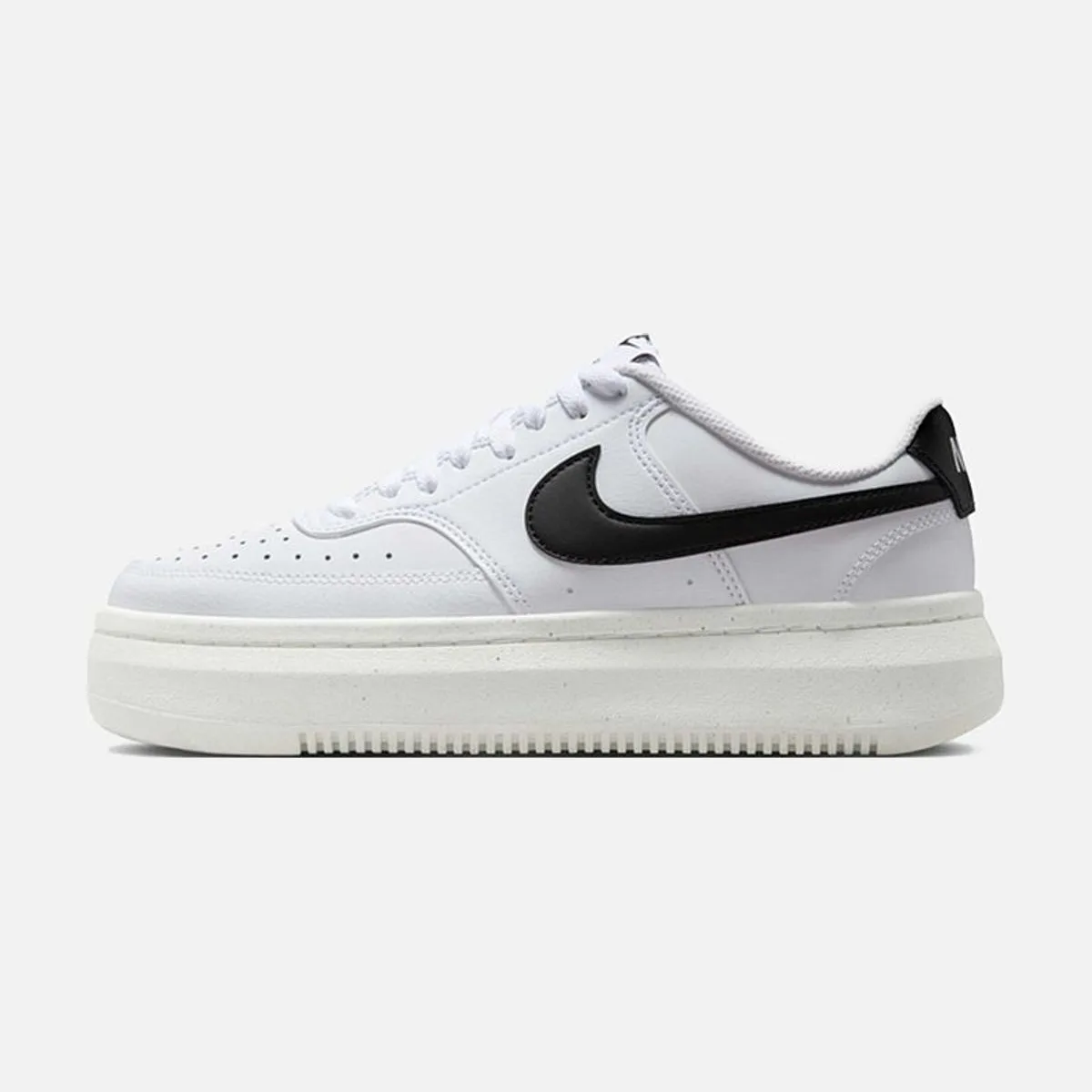 Женские кроссовки Nike Court Vision Alta