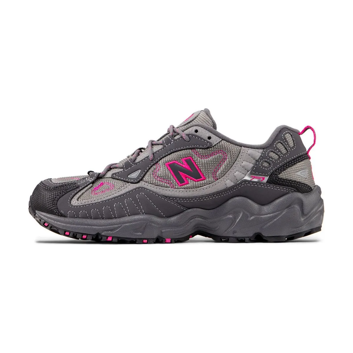 Женские кроссовки New Balance 703