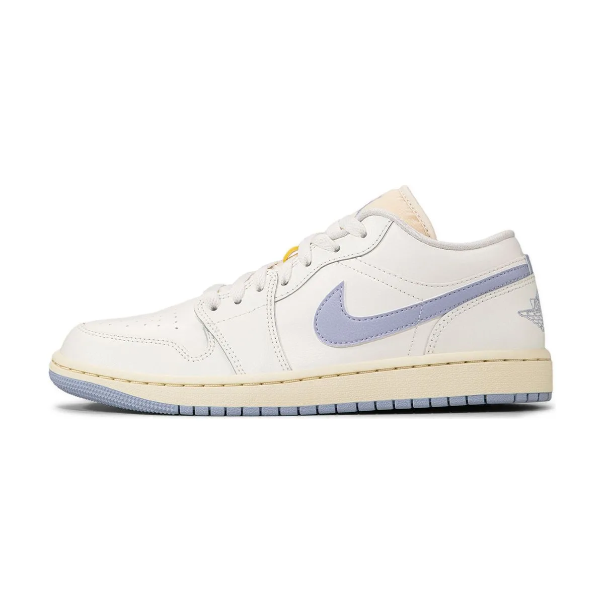 Женские кроссовки Air Jordan 1 Low