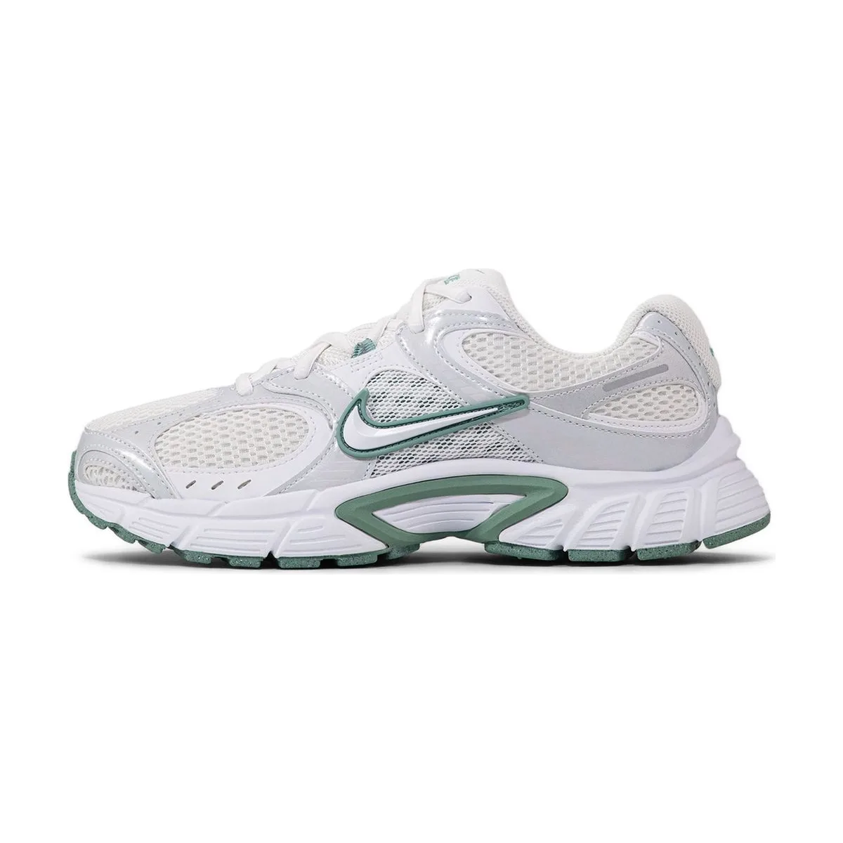 Женские кроссовки NIKE V5 RNR