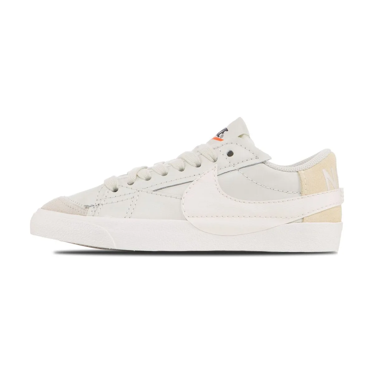 Женские кеды Nike Blazer Low ’77 Jumbo