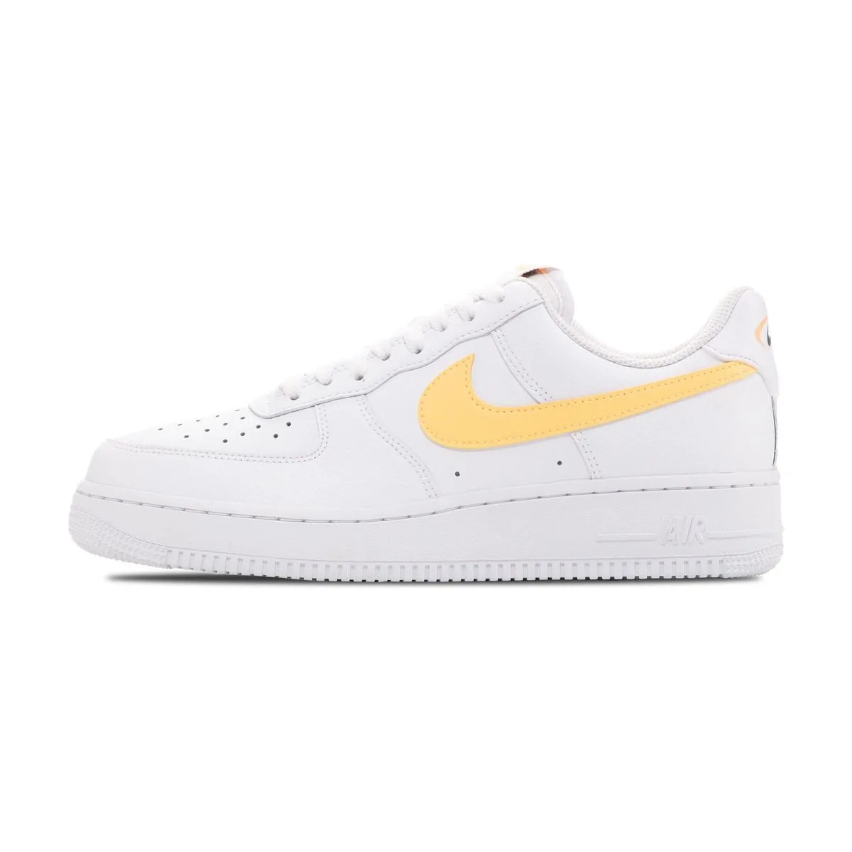 Женские кроссовки Nike Air Force 1 '07