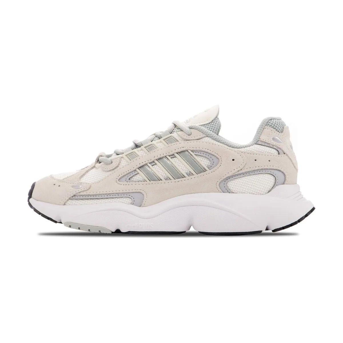 Женские кроссовки adidas Ozmillen