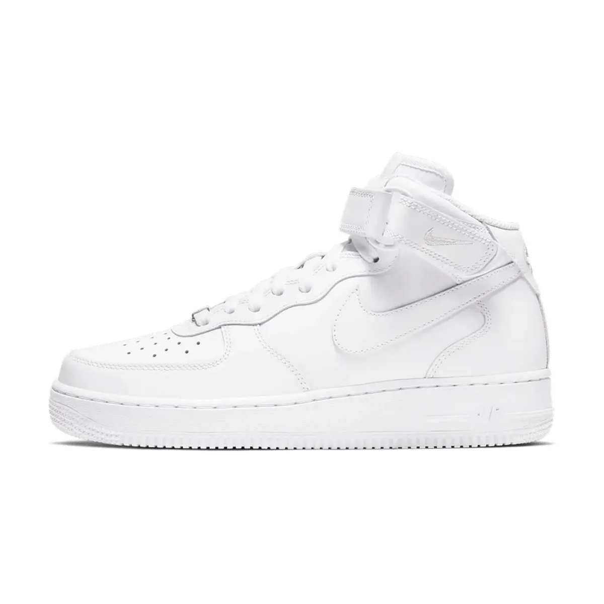 Женские кроссовки Nike Air Force 1 '07 Mid