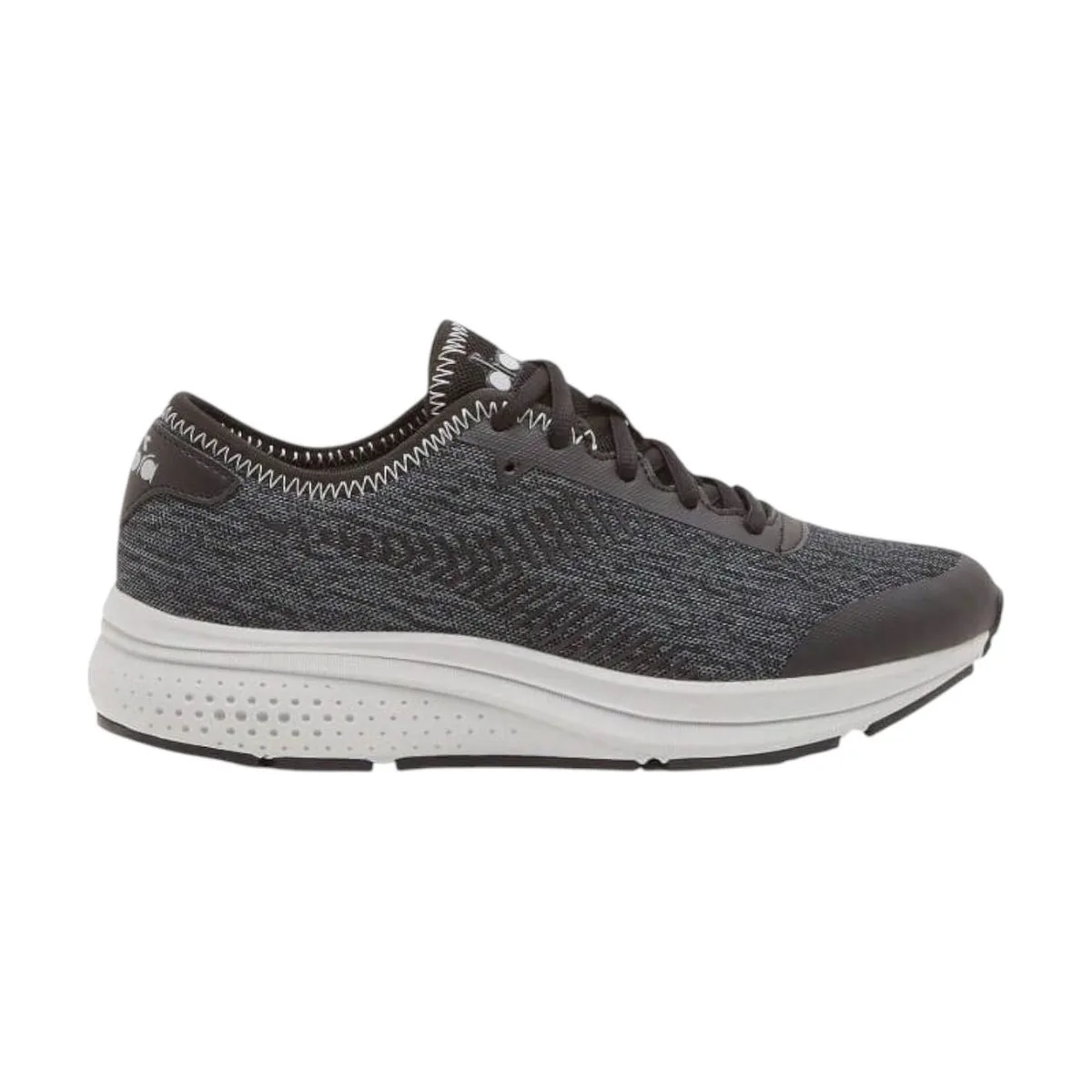 Женские кроссовки Diadora PASSO W