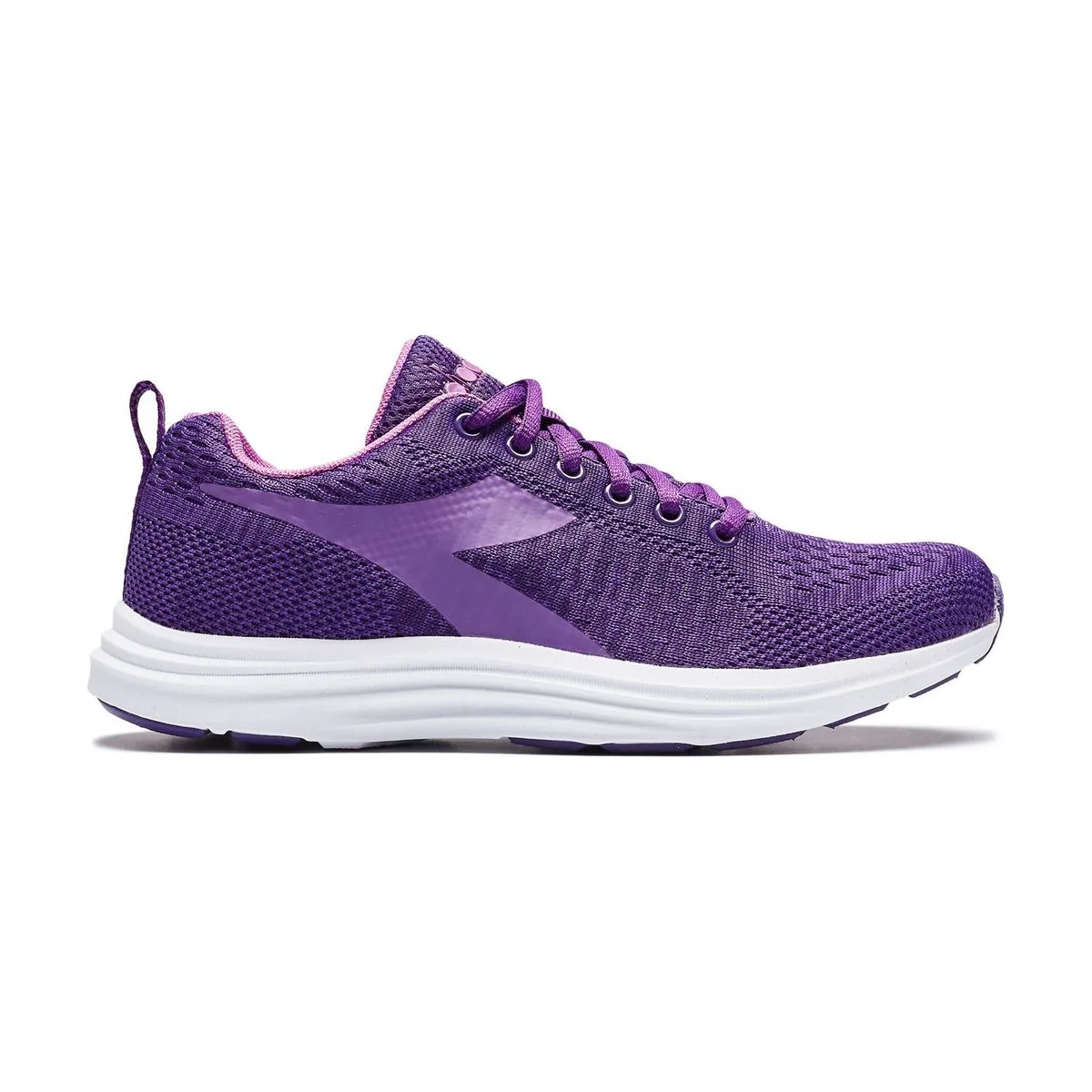 Женские кроссовки Diadora DINAMICA